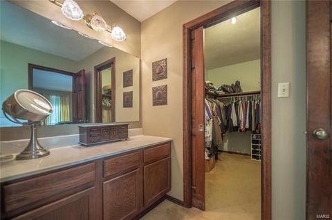 129 Hidden Creek Dr, Ellisville, MO 63011 photo 12
