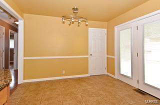 324 Saint Lawrence Dr, Ballwin, MO 63021 photo 10