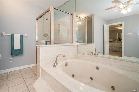 870 Ivy Trce, Ballwin, MO 63021 photo 17