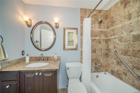 870 Ivy Trce, Ballwin, MO 63021 photo 12
