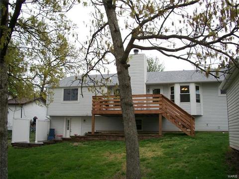 3 Brockton Cir, O'fallon, MO 63366 photo 2