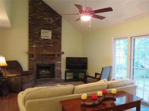 1610 Award Dr, Manchester, MO 63021 photo 8