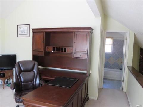 1610 Award Dr, Manchester, MO 63021 photo 17