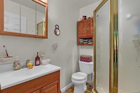 443 Radford, Ballwin, MO 63021 photo 8