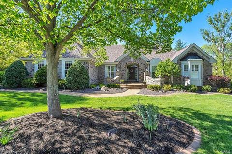 1217 Grey Fox Run, Weldon Spring, MO 63304 photo 1