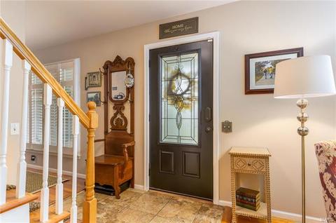 1216 Foxview Ter, Ballwin, MO 63011 photo 4