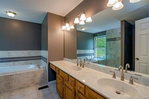 1714 Connemara Dr, Manchester, MO 63021 photo 25