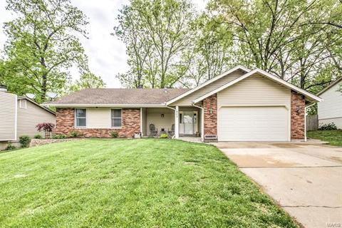 802 Clover Ln, O'fallon, MO 63366 photo 1