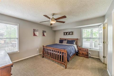 802 Clover Ln, O'fallon, MO 63366 photo 9