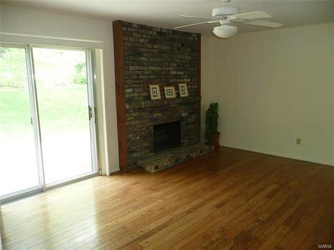 1013 Van Dyke, Ballwin, MO 63011 photo 9