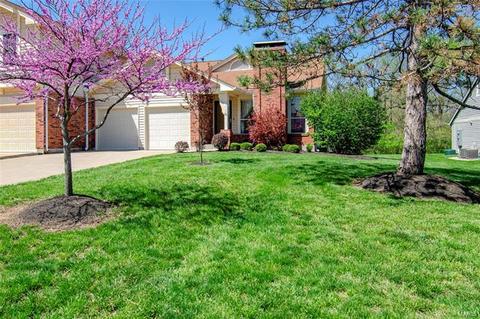 727 Windy Rdg, Ballwin, MO 63021 photo 1
