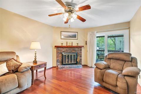 407 Marie Ln, Manchester, MO 63011 photo 8