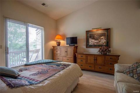 1703 Hemingway Ln, Weldon Spring, MO 63304 photo 13
