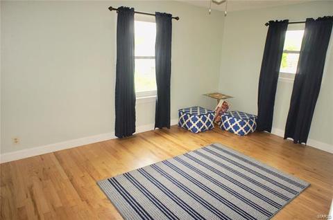 3995 Wright Ave, Saint Ann, MO 63074 photo 8