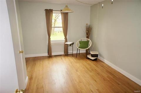 3995 Wright Ave, Saint Ann, MO 63074 photo 7