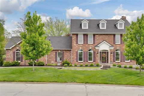 606 Loughmor Pass, Weldon Spring, MO 63304 photo 2