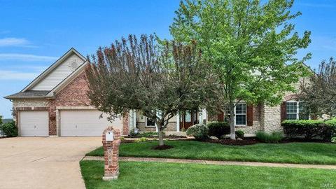 809 Spring Cove Ct, Eureka, MO 63025 photo 1