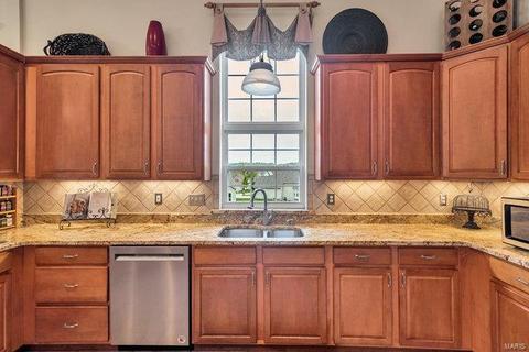 809 Spring Cove Ct, Eureka, MO 63025 photo 15