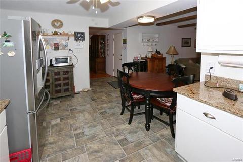 5406 Danforth Dr, Saint Louis, MO 63129 photo 9