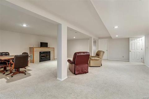 256 Valleybrook Ct, O'fallon, MO 63368 photo 22