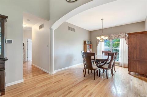 256 Valleybrook Ct, O'fallon, MO 63368 photo 7