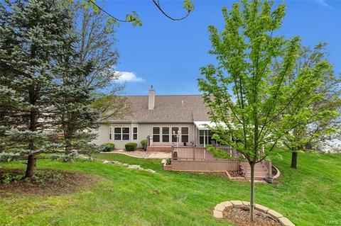 256 Valleybrook Ct, O'fallon, MO 63368 photo 3