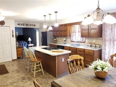 902 Bridle Path, O'fallon, MO 63366 photo 9