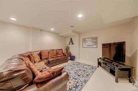 17221 Hilltop Rdg, Eureka, MO 63025 photo 37