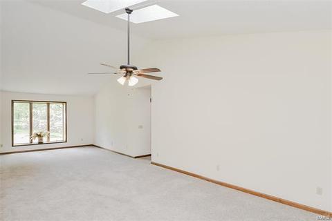 711 De Soto Ln, Weldon Spring, MO 63304 photo 10