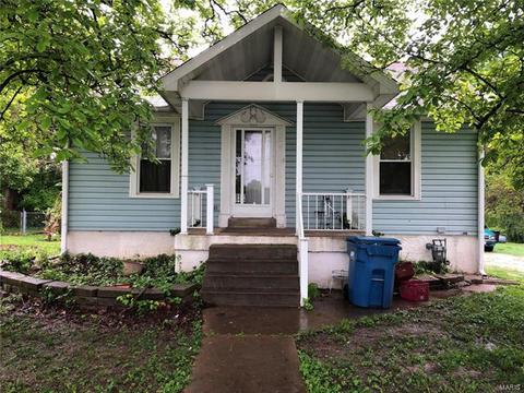 3244 Fee Fee Rd, Bridgeton, MO 63044 photo 1