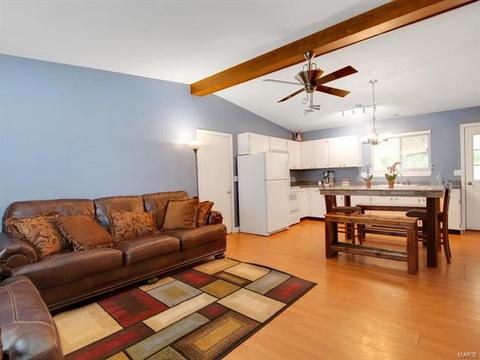 1346 Osage Mdws, O'fallon, MO 63366 photo 3