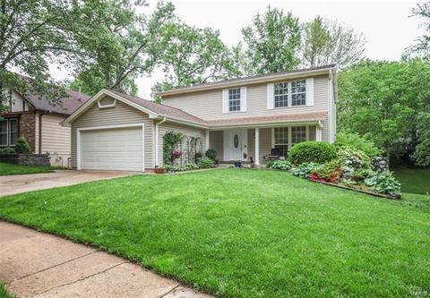 810 Weatherwood Dr, Manchester, MO 63021 photo 1