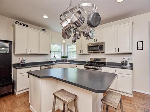 629 Thornridge Dr, O'fallon, MO 63368 photo 15