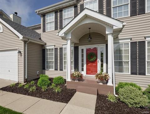 629 Thornridge Dr, O'fallon, MO 63368 photo 3