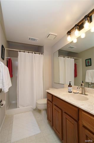 1340 Holgate Dr #G2, Ballwin, MO 63021 photo 10