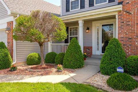 1222 Cold Spring Dr, O'fallon, MO 63368 photo 2