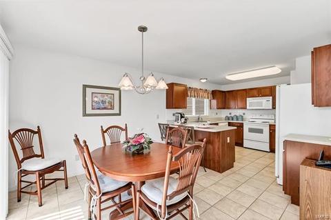 1222 Cold Spring Dr, O'fallon, MO 63368 photo 7