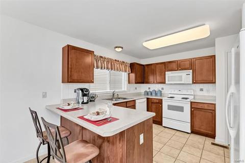 1222 Cold Spring Dr, O'fallon, MO 63368 photo 9
