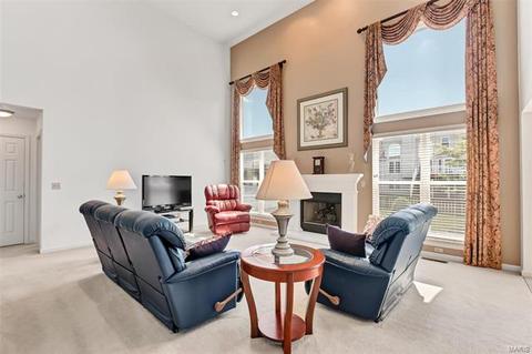 1222 Cold Spring Dr, O'fallon, MO 63368 photo 3