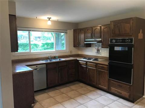 424 Brooktree Dr, Ballwin, MO 63011 photo 10