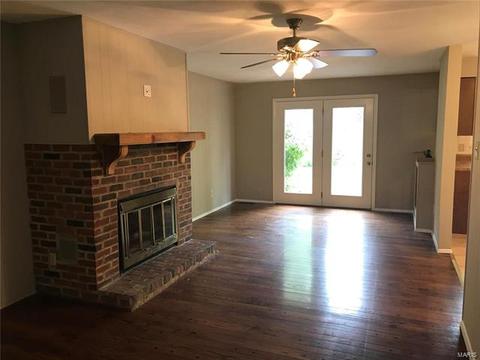 424 Brooktree Dr, Ballwin, MO 63011 photo 3