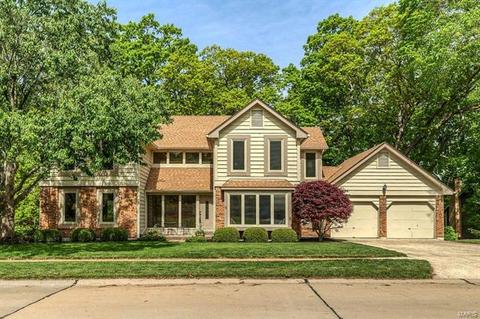 633 Shadowridge Dr, Wildwood, MO 63011 photo 1