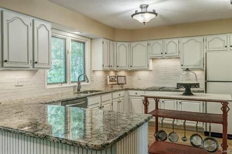 633 Shadowridge Dr, Wildwood, MO 63011 photo 20