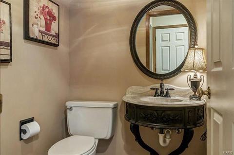 633 Shadowridge Dr, Wildwood, MO 63011 photo 17