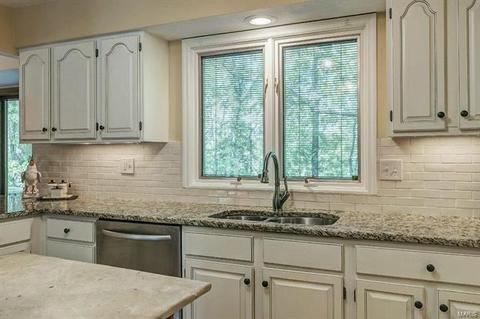 633 Shadowridge Dr, Wildwood, MO 63011 photo 23