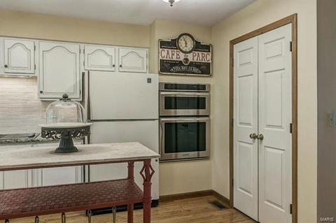 633 Shadowridge Dr, Wildwood, MO 63011 photo 24