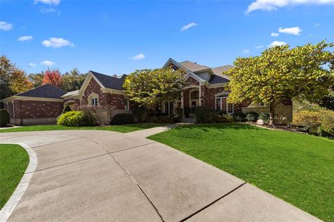 403 Tudor Trace Ct, Weldon Spring, MO 63304 photo 2