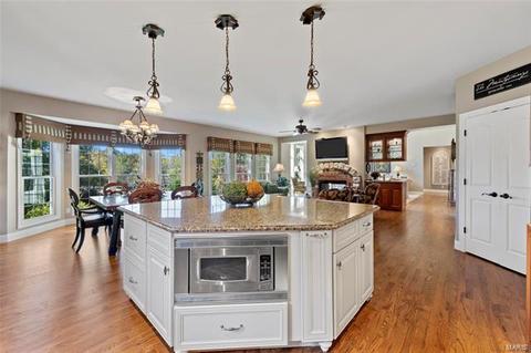403 Tudor Trace Ct, Weldon Spring, MO 63304 photo 50