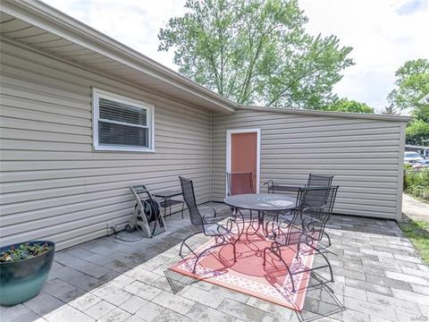 317 Saint Lawrence Dr, Ballwin, MO 63021 photo 23
