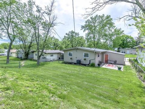 317 Saint Lawrence Dr, Ballwin, MO 63021 photo 7